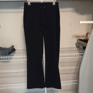 Never worn athlete pant.